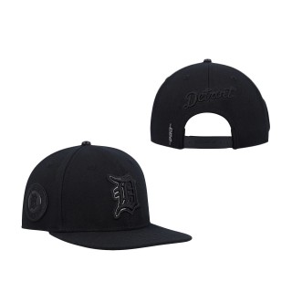 Detroit Tigers Pro Standard Black Triple Black Wool Snapback Hat
